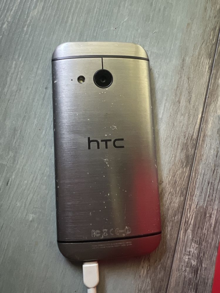 HTC One mini 2 робочий