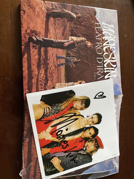 CD Maneskin с автографом