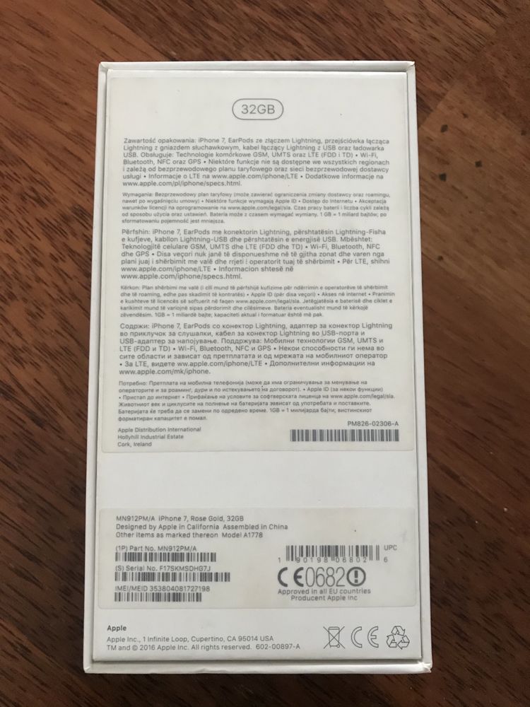 Pudełko po iPhone 7 w kolorze PINK