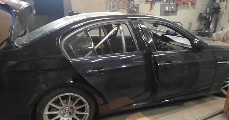Rollbar skrecany do BMW E90 rolbar tuning drift kjs trackday