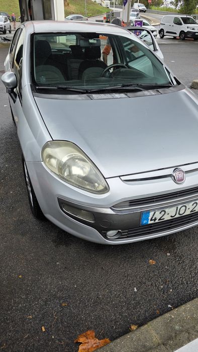 Fiat  Punto Evo 1.4 16v só 115 000kms