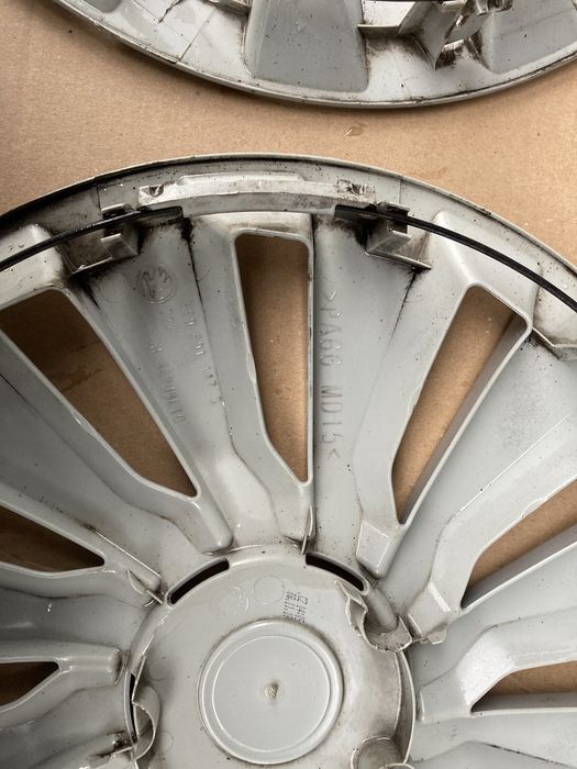 Продам колпаки шкода r15 комплект