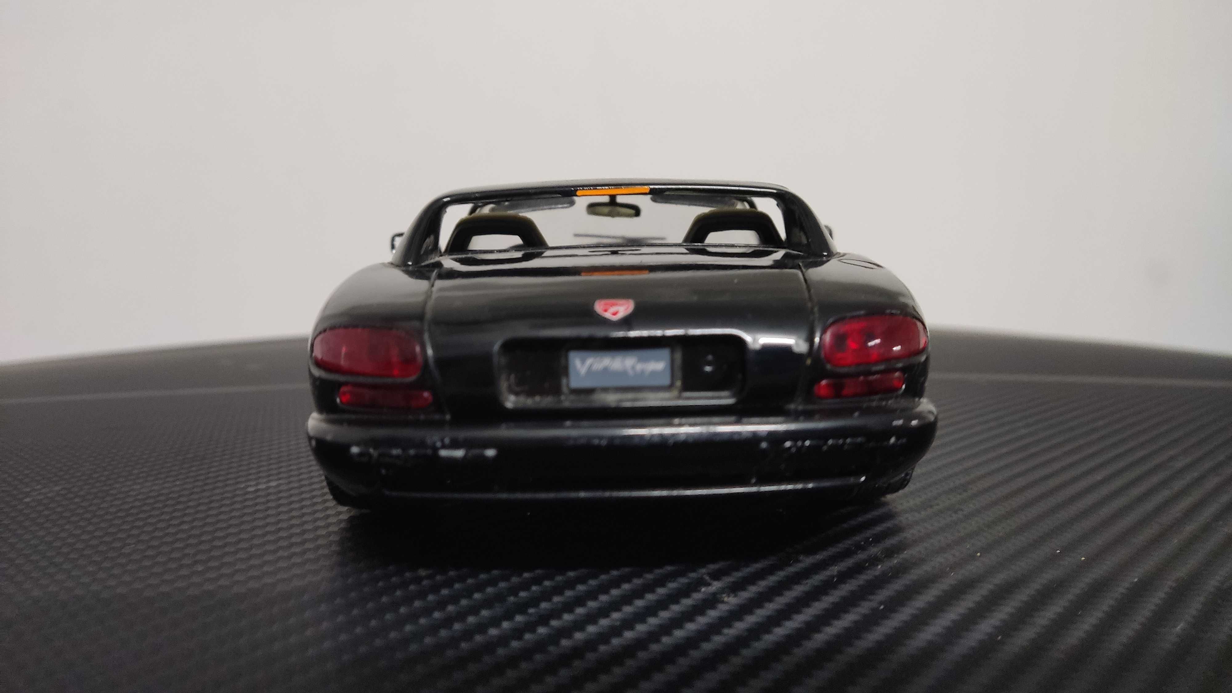 Burago Dodge Viper Rt/10 1:18 cod. 3065