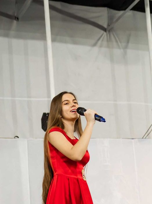 Онлайн заняття з естрадного співу,фортепіано та сольфеджіо