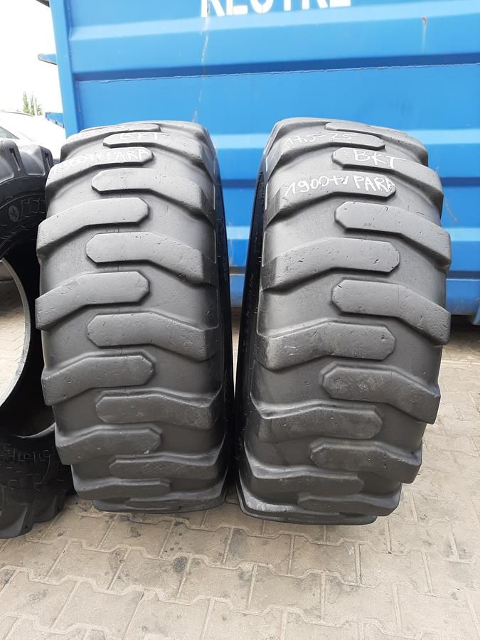 2x Opona używana przemysłowa 17.5-25 17.5R25 BKT 950zł(szt.) W4428