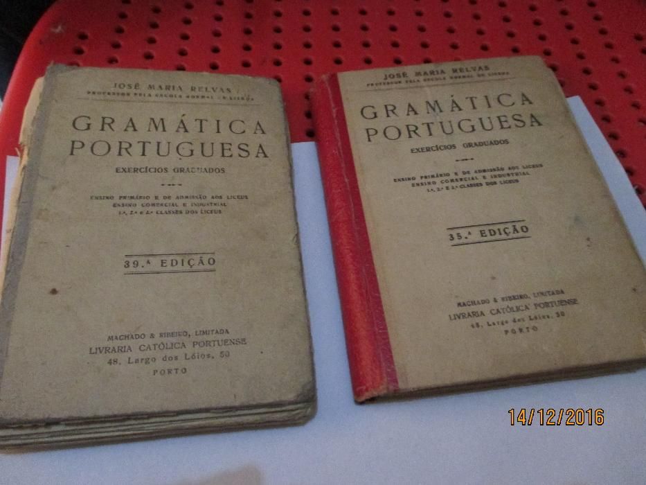 7 Livros escolares dos anos 50.