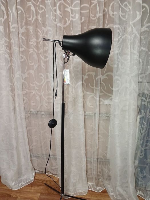 Нова студійна лампа
