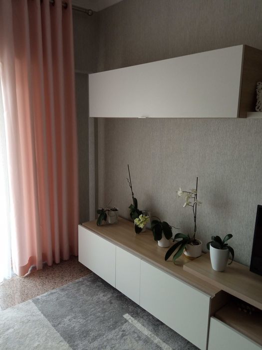 Montagem móveis pequenos