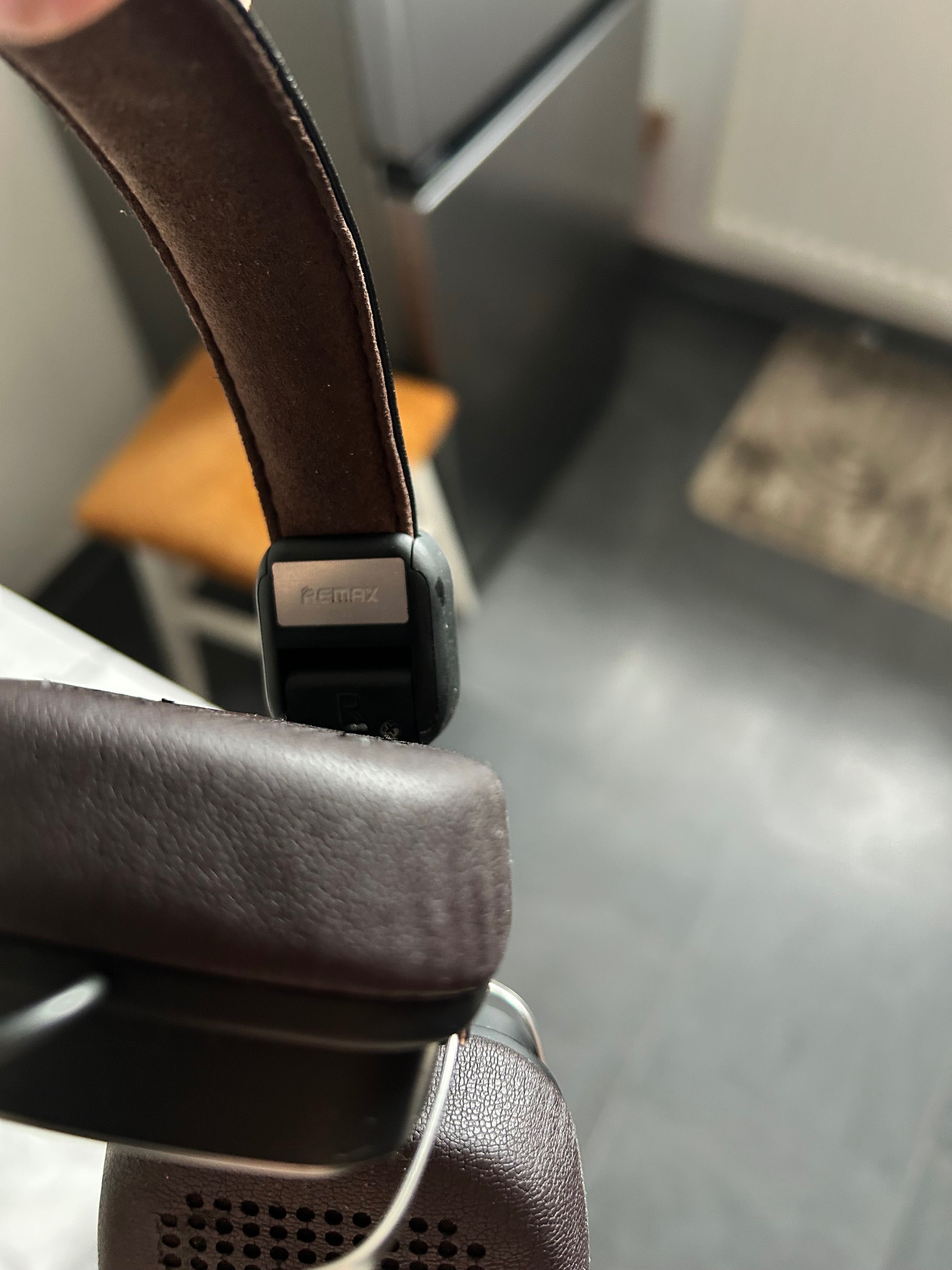 REMAX RB-200HB Sluchawki bluetooth