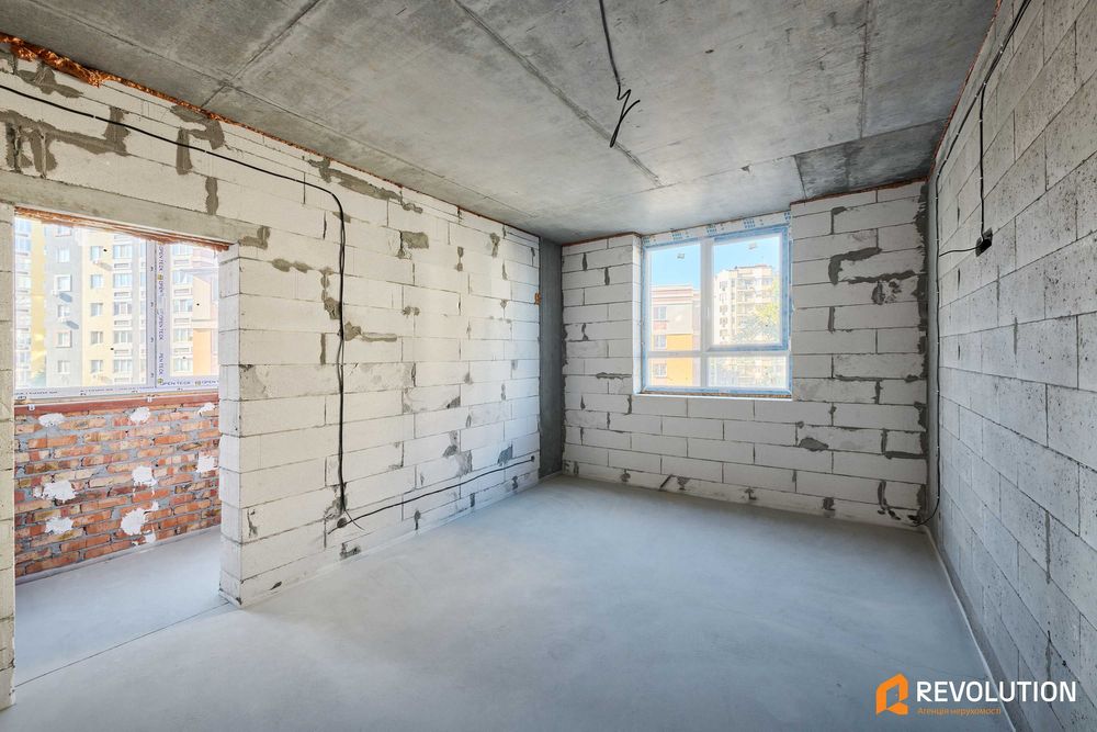 БЕЗ %; 2к квартира  ЖК Синергія 2+ без ремонту. Ірпінь