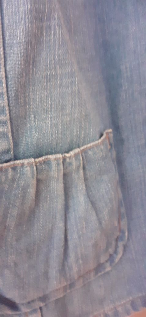 Kamizelka jeansowa , m-o-t-o. 38 .bluzka