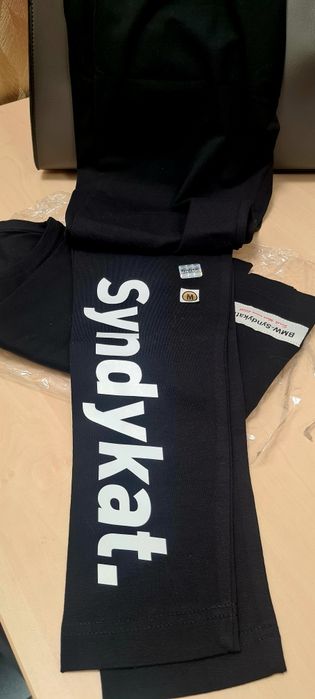 T-shirt i legginsy BMW Syndykat