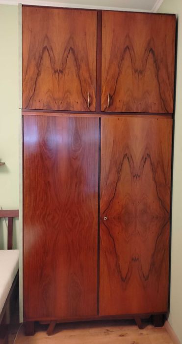 Szafa w stylu Vintage