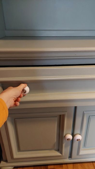 Kredens antyk sprzedam