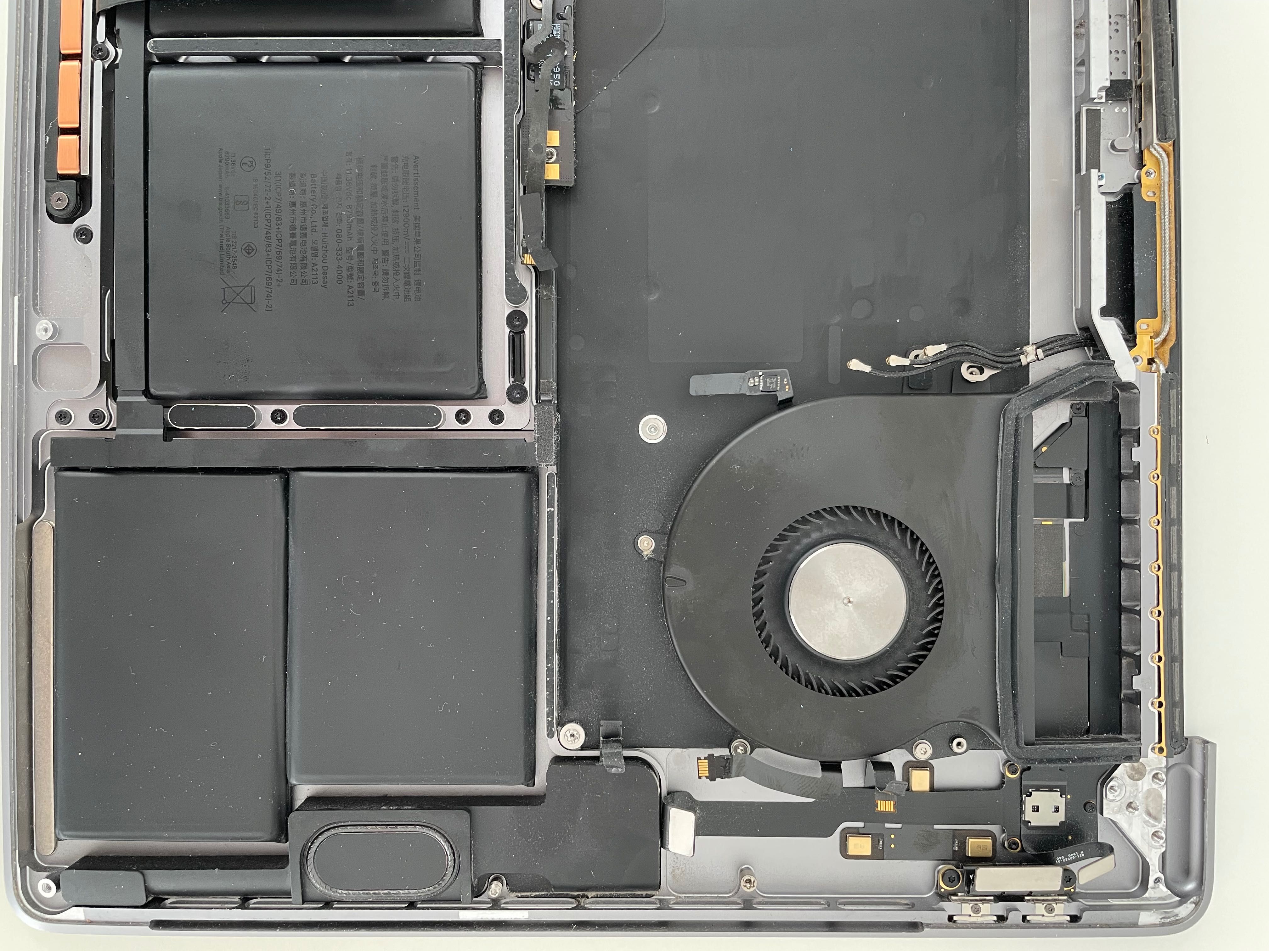 MacBook Pro A2141 (16-calowy, 2019 r.)