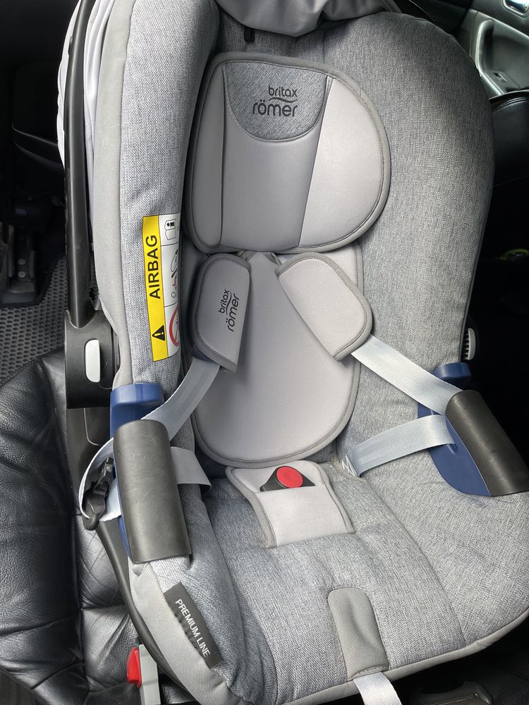 Автокрісло Britax-Romer I-Size Grey+платформа