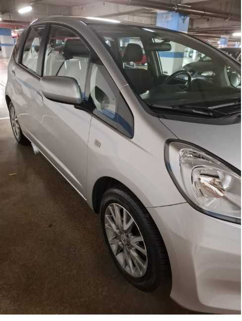 Honda Jazz 1.2 em excelentes condições