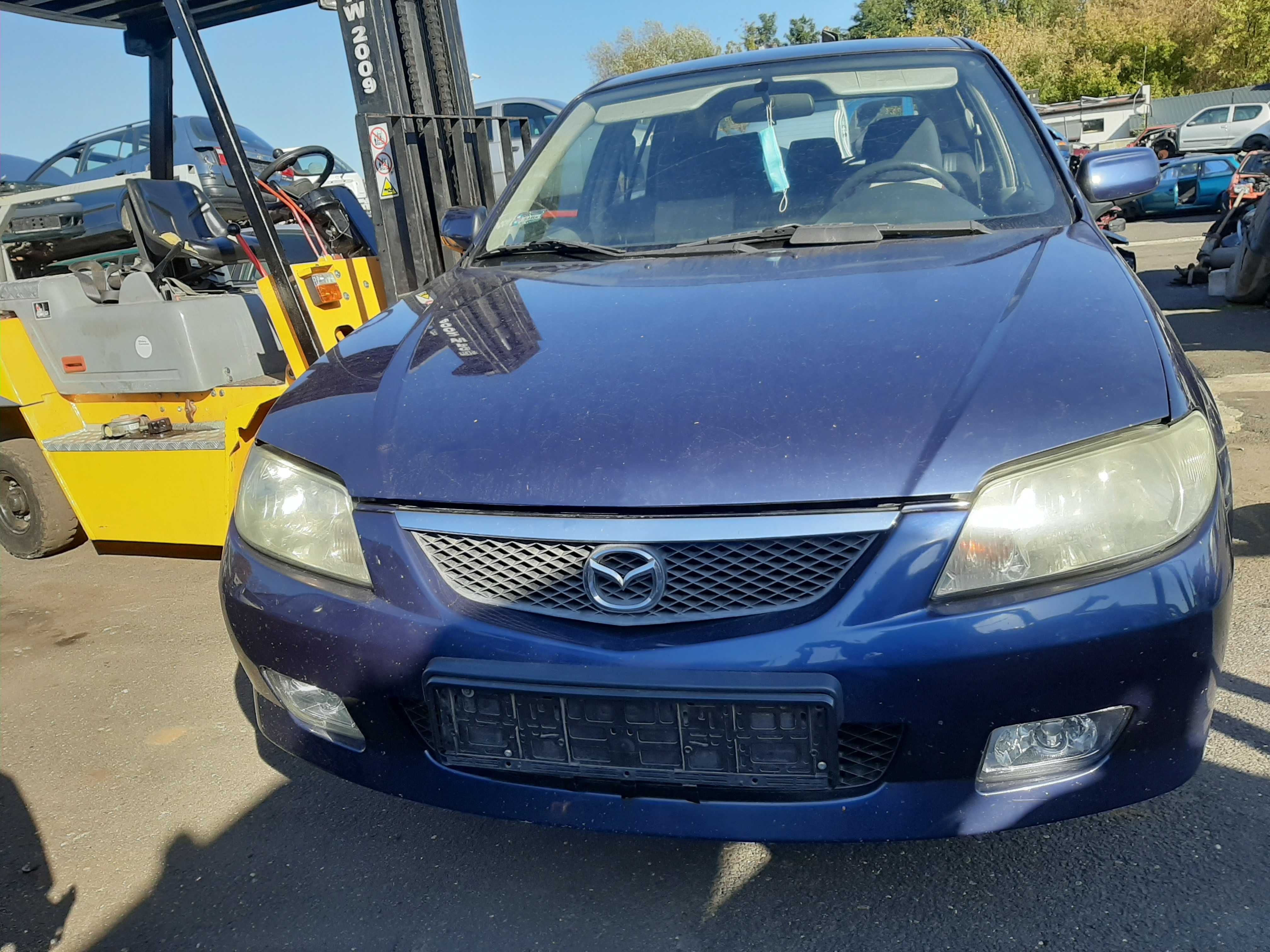 Mazda 323BJ 5D 2.0TD  2003r.Zderzak przedni