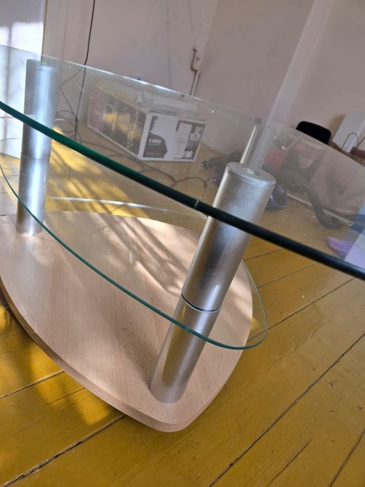 Stolik niski szklany