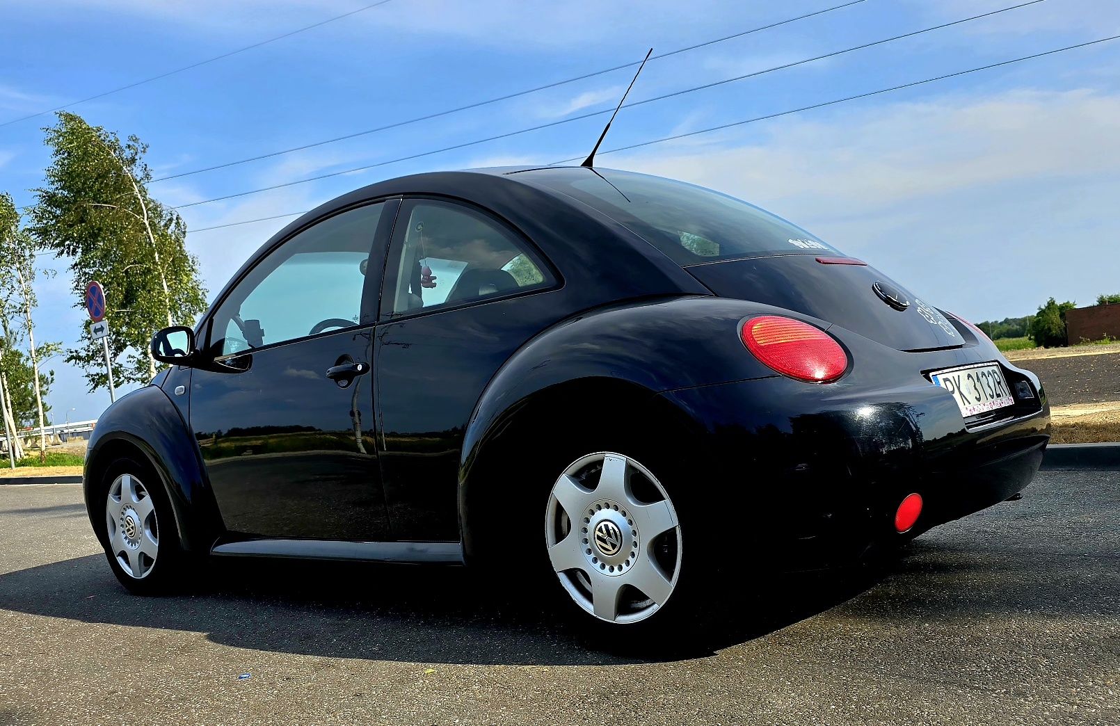 Volkswagen new beetle