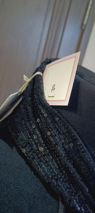 Блуза, нова, святкова, вільного крою, чорного кольору, Італія