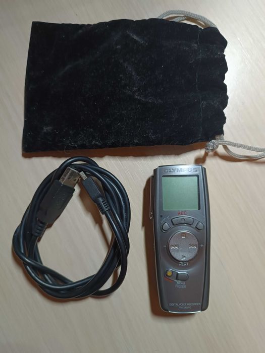 Цифровой диктофон Olimpus vn-240pc