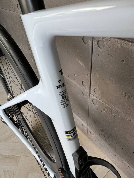 Шосейний велосипед Bmc Teammachine R01 2025