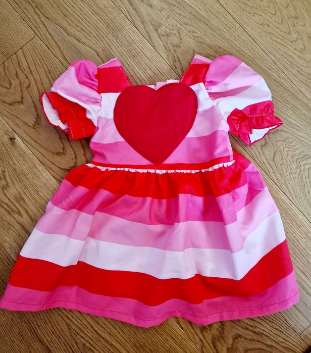 Sukieneczka z serduszkiem - Walentynki, urodziny, wesele