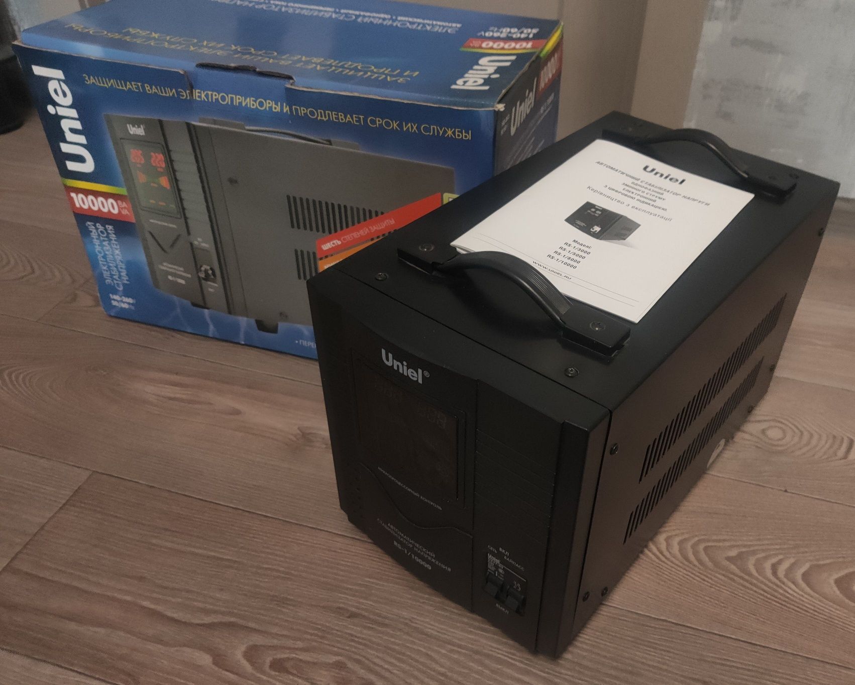Стабилизатор UNIEL RS-1/10000