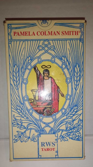 Tarot de Rider Waite ilustrações de Pamela Colman Smith. Um Baralho XL