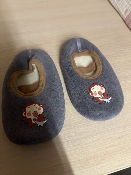 Домашні тапочки 23 розмір