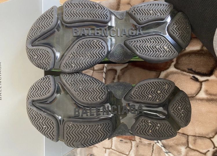 Balenciaga Triple s sneaker 38