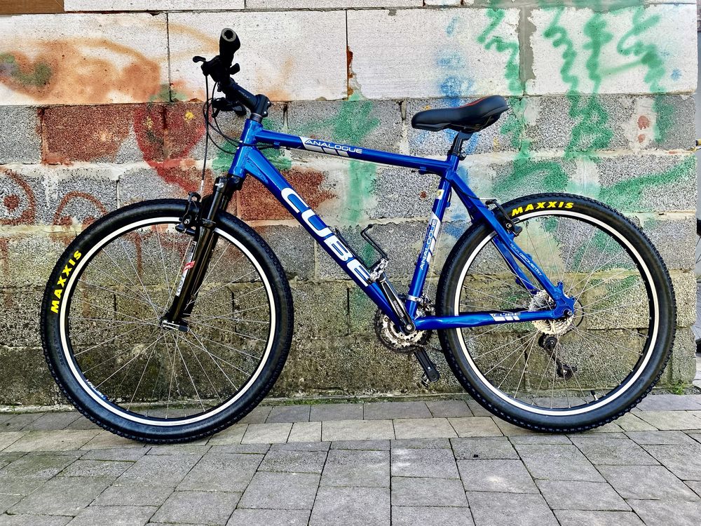 Велосипед/ровер CUBE ANALOGUE 26 колесо, Shimano Deore MAXXIS рама мтб