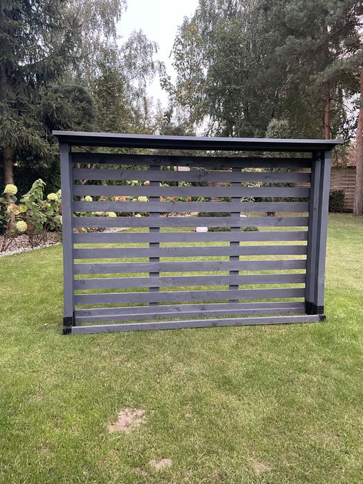 Drewutnia na drewno kominkowe