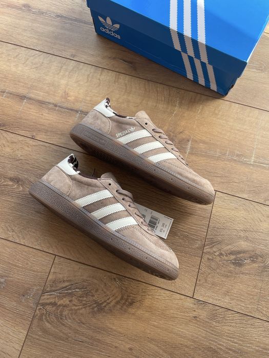 Sapato Adidas 39