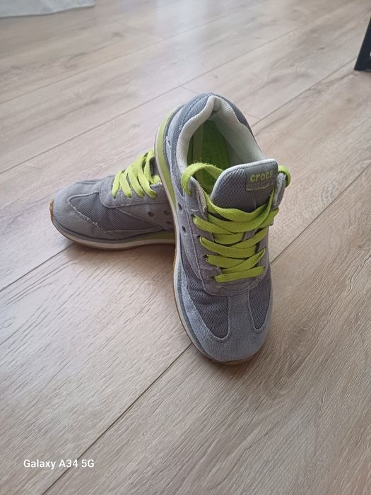 Кросівки Crocs 33р.