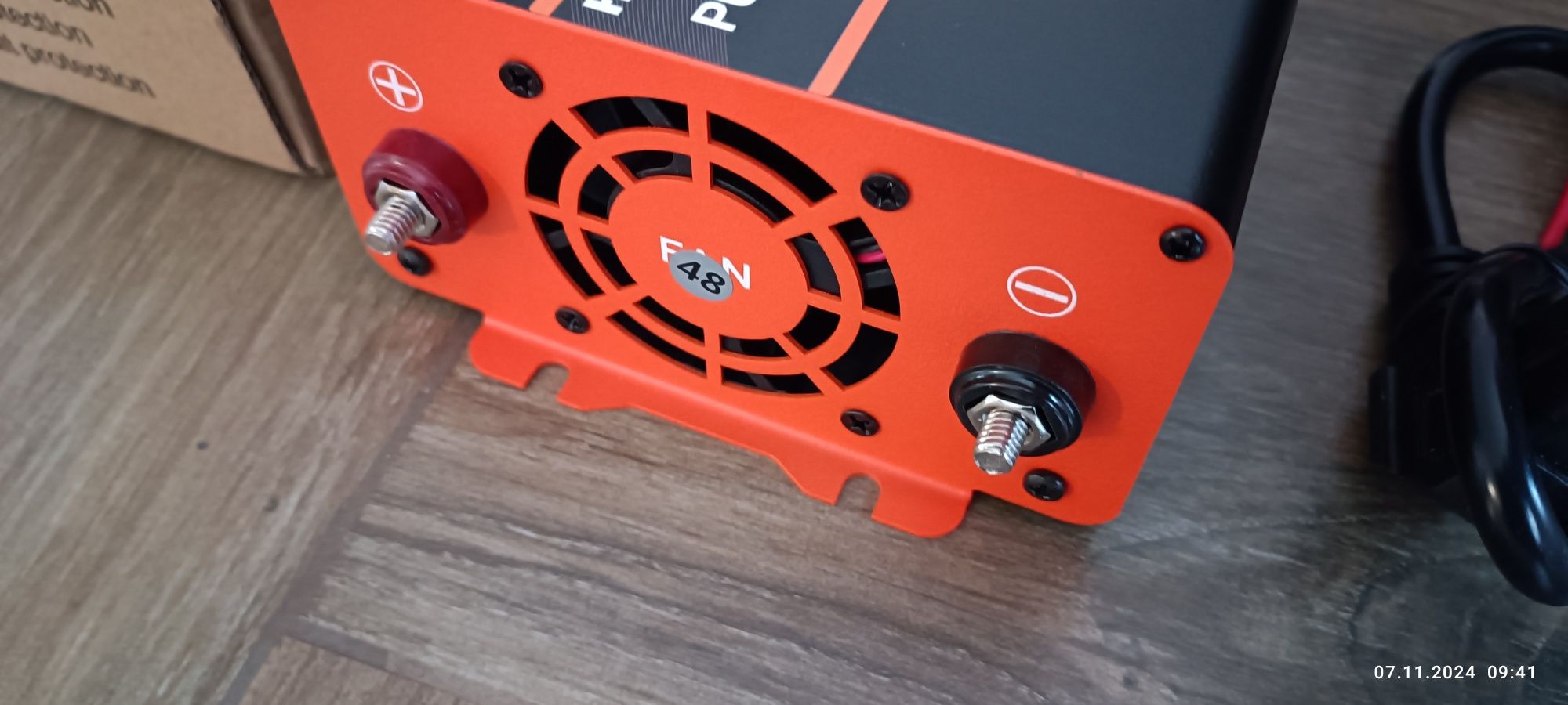 Інвертер 48в 220в Houli 1600w чистий синус