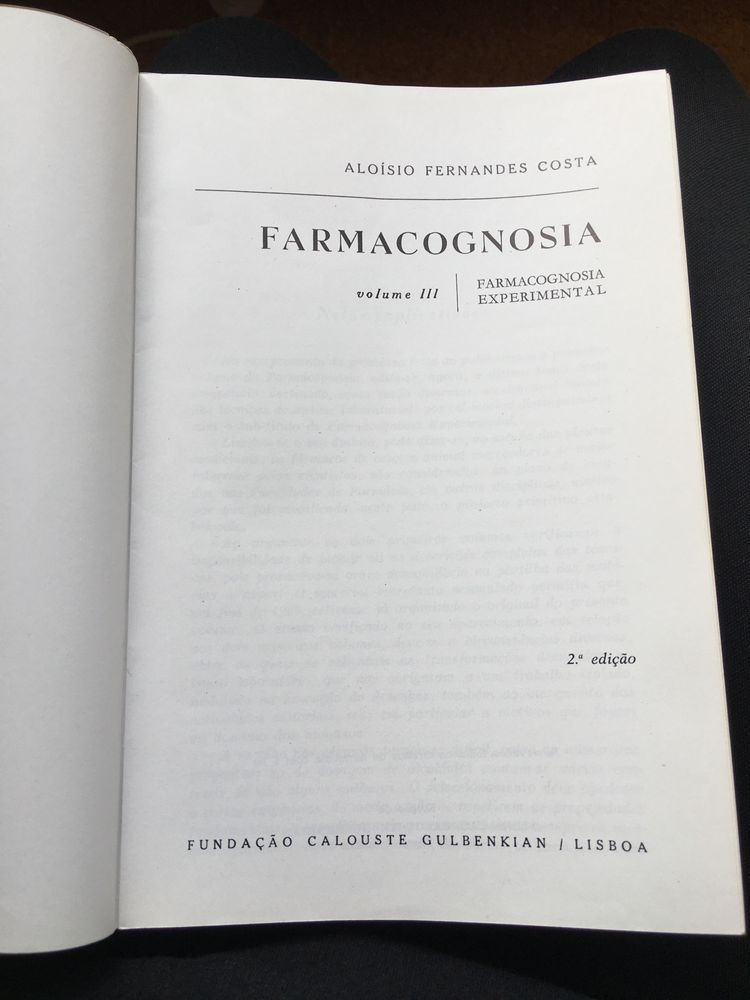 Livros “Farmacognosia” volume I, II e III de Aloísio Costa