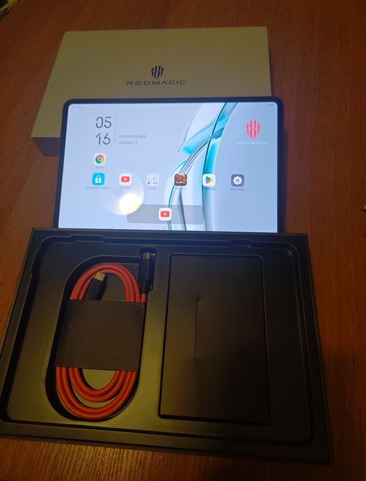 Red Magic Astra 12/256 Global.