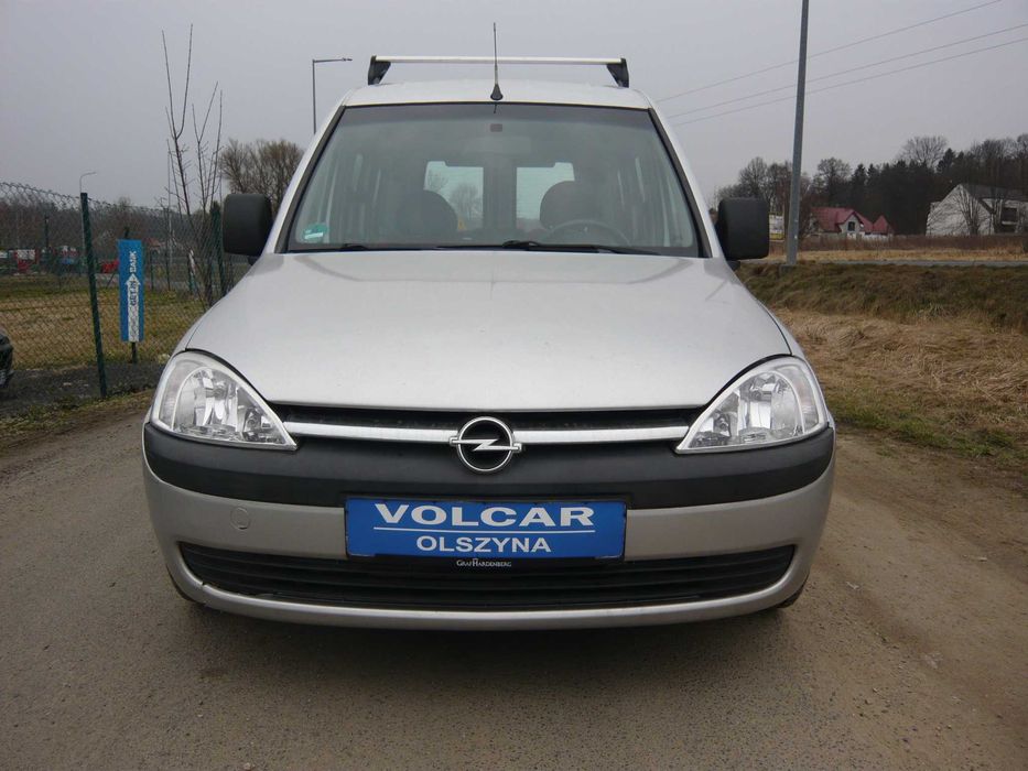 Opel Combo 1.6 DOHC 8V ( bezkolizyjny )