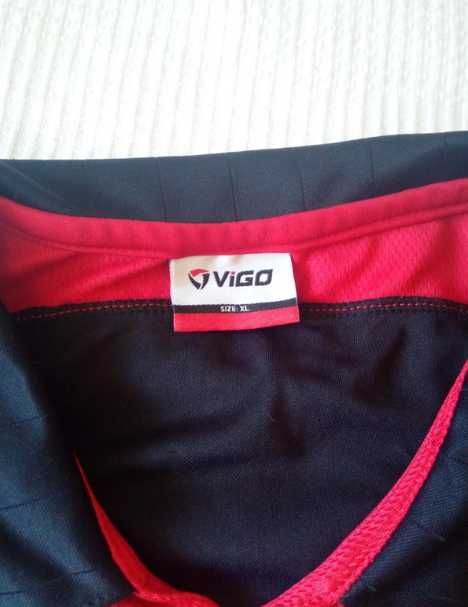 Bluzka z kołnierzykiem czarno-czerwona, r XL, ViGo