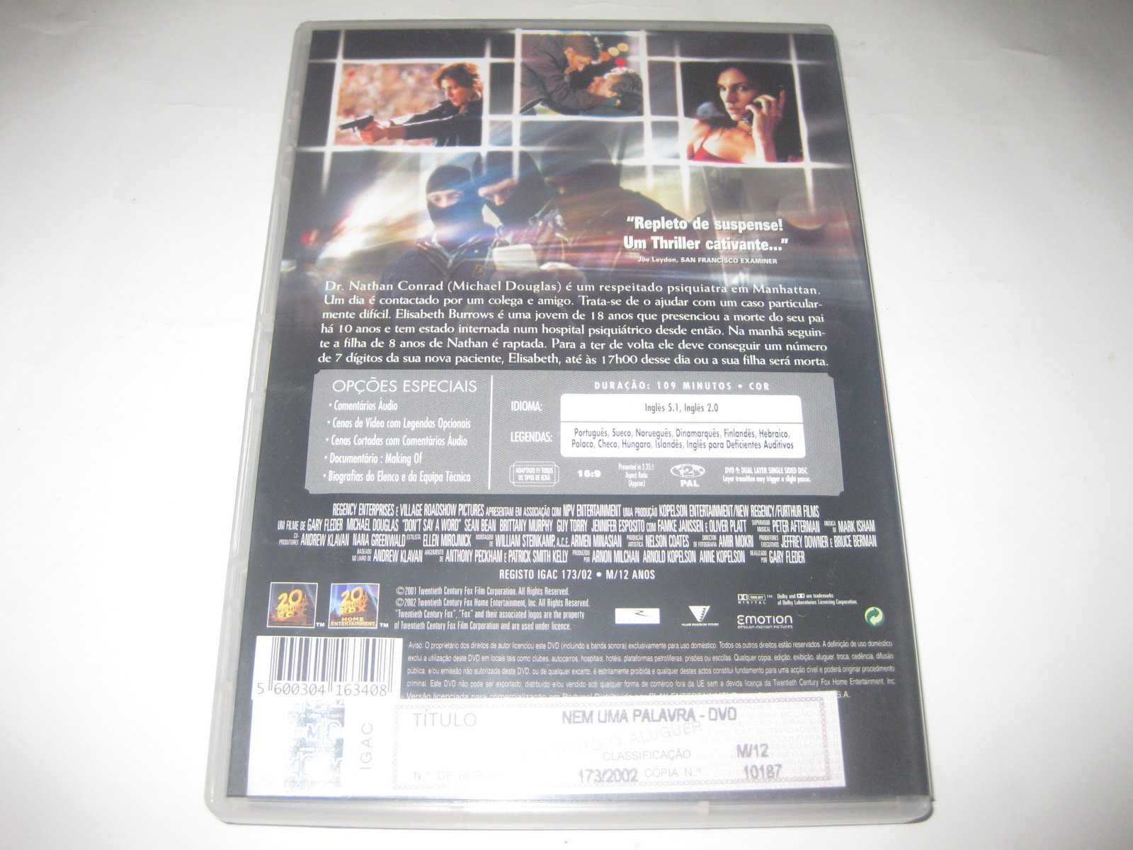 DVD "Nem Uma Palavra" com Michael Douglas