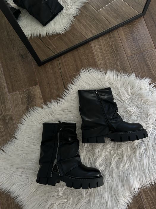 Зимові чоботи жіночі