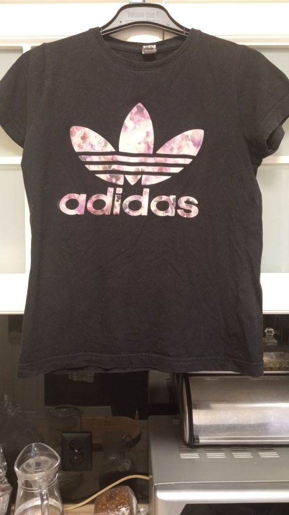 T-shirt adidas 134-140 cm