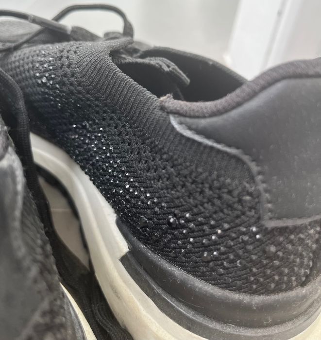 Sapatilhas Zara como novas