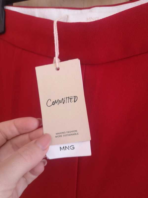 Nowe spodnie Mango M czerwone
