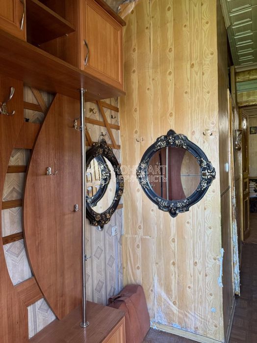 Продам 2 к квартиру у приватному будинку район вул. Польова