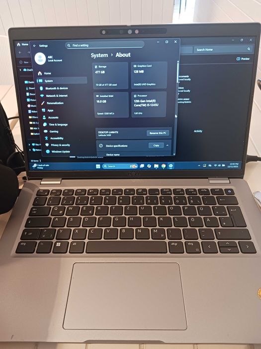 notebook Intel i5 12 geração com 16gb ram e Ssd de 500gb e plac de vid