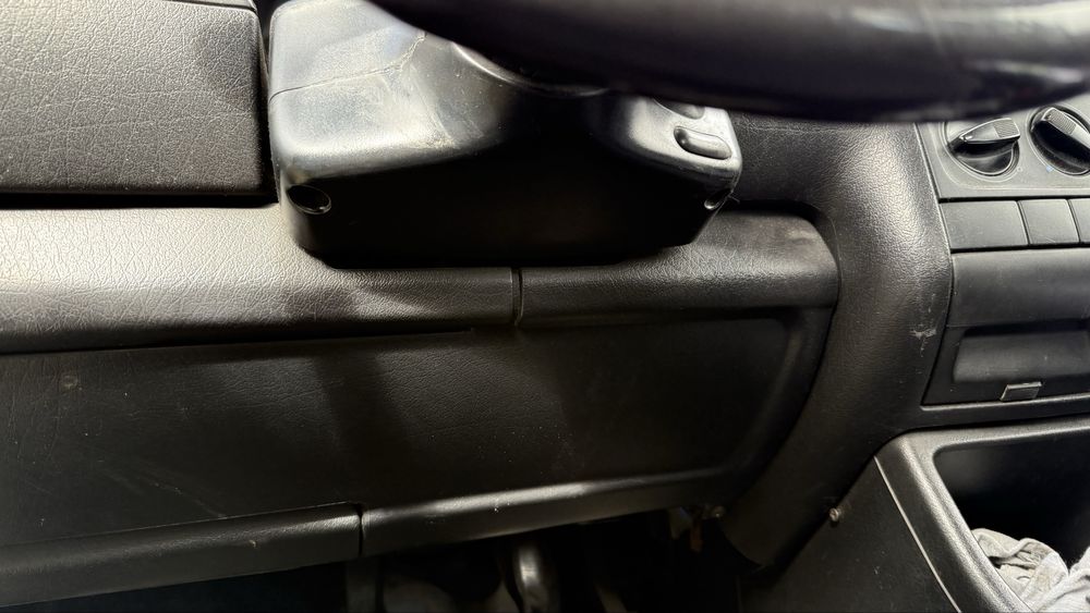 plásticos do volante golf III ANO 1992