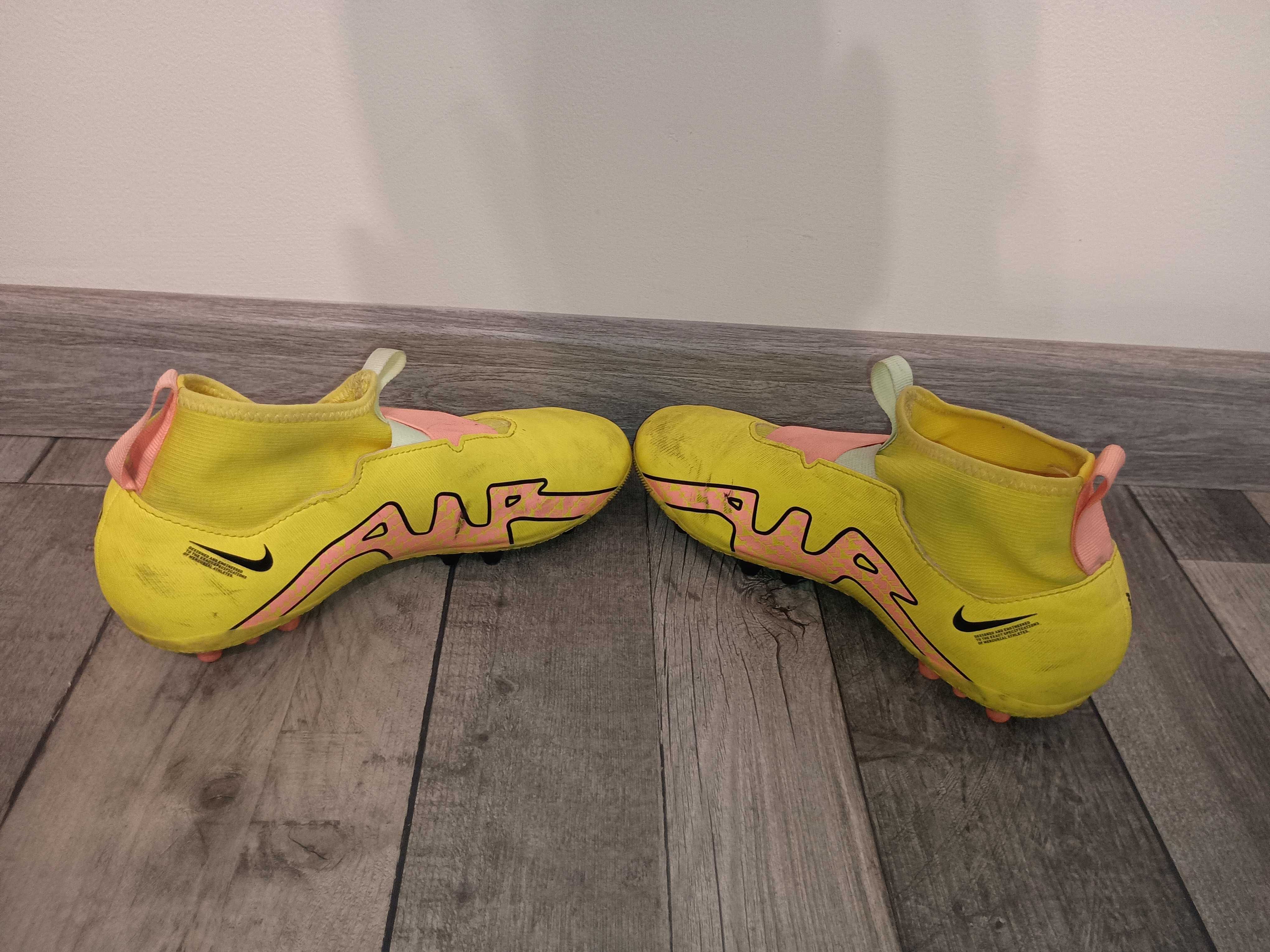 Korki piłkarskie Nike Zoom Mercurial Superfly rozmiar 38